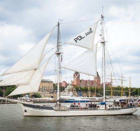 Baltic Beuaty wpływa do portu.
