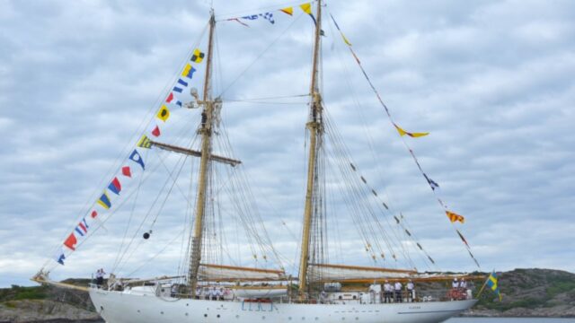HMS Gladan